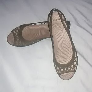 Crocs size women's 9 open toe flats